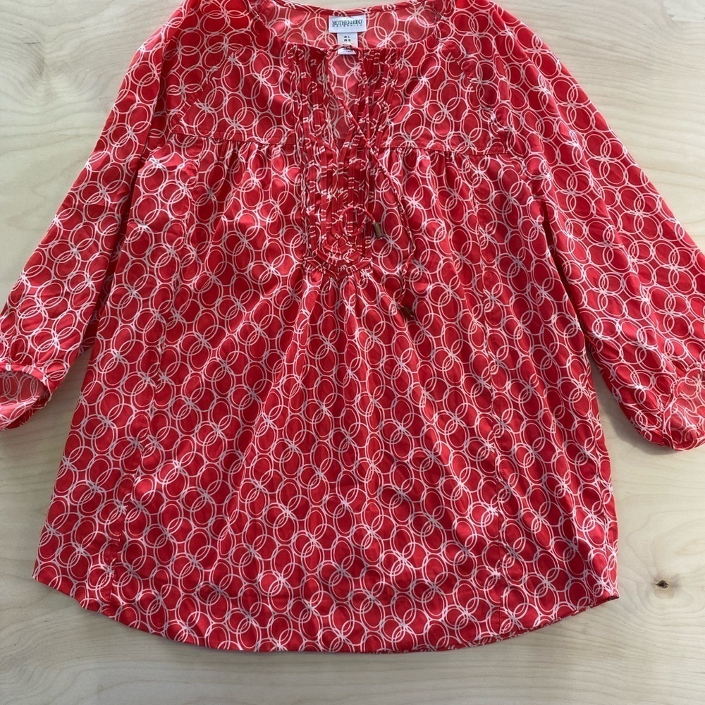 Motherhood Maternity Blouse size large (H)